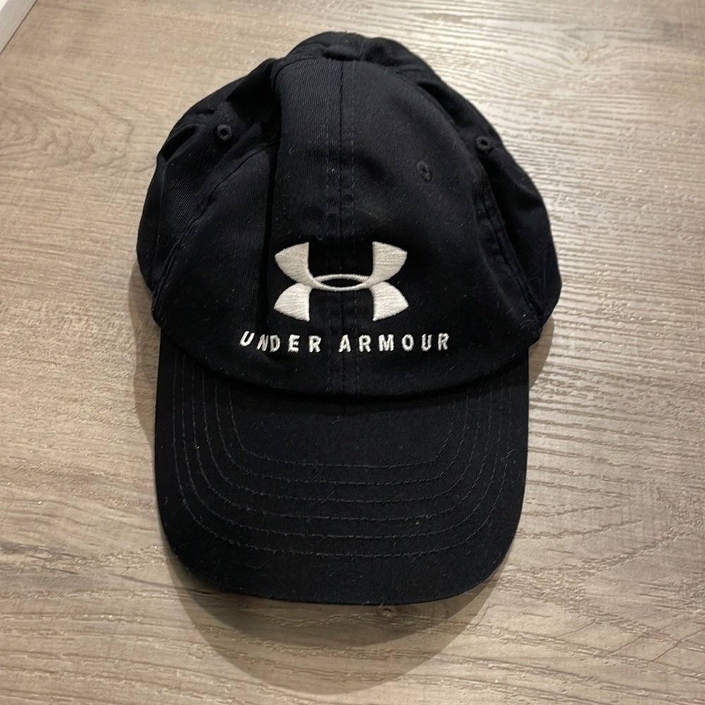 Under Armour baseball cap